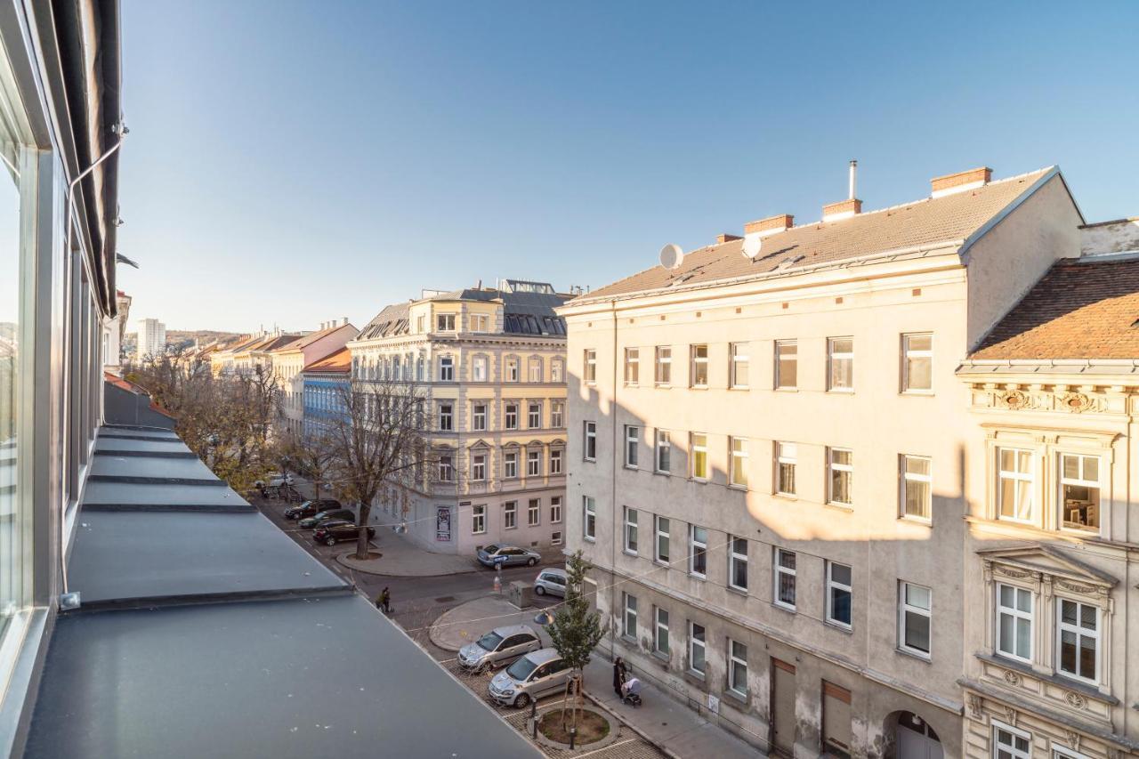 Red Monkey Vienna Apartment Exterior photo