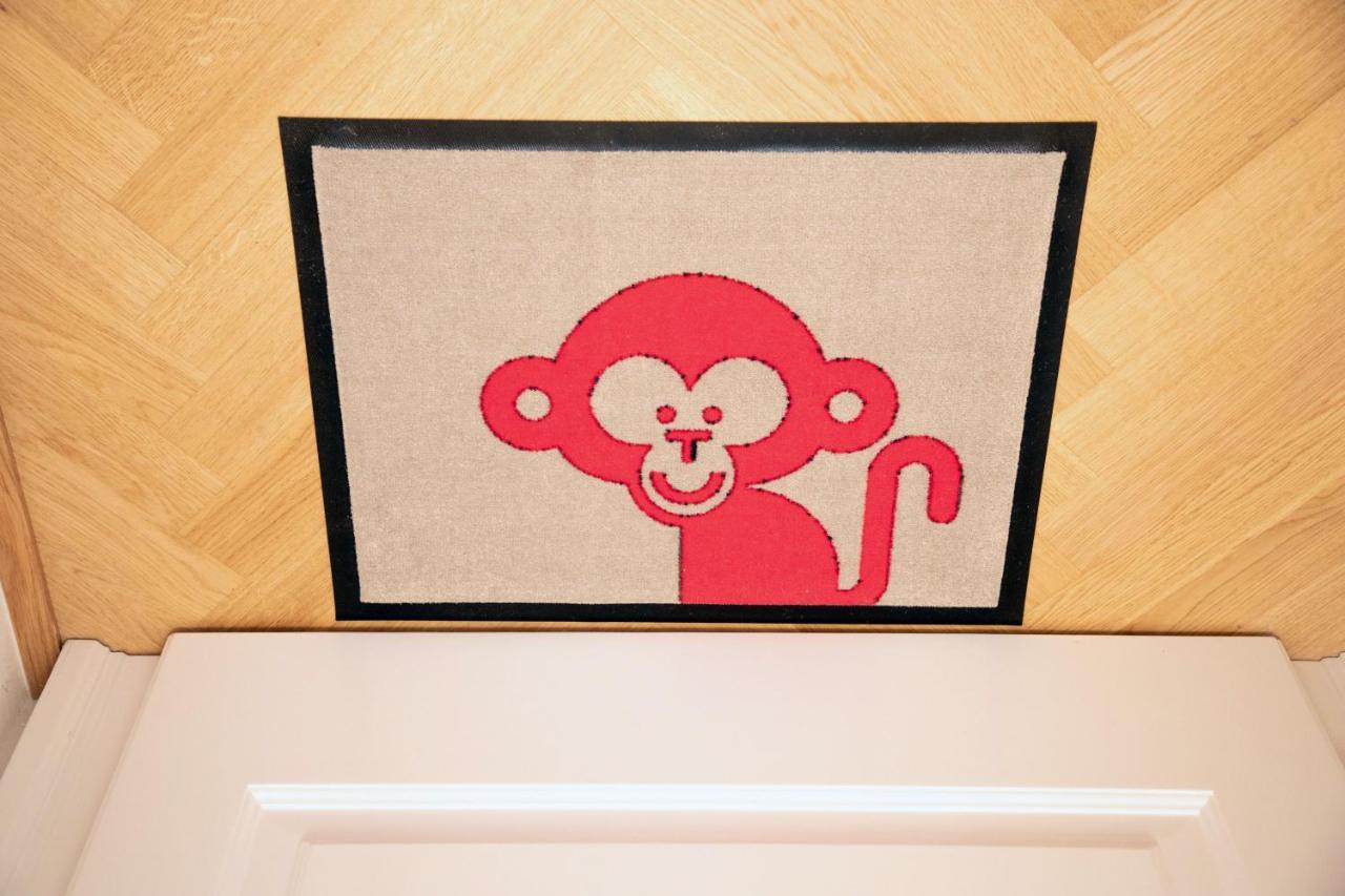 Red Monkey Vienna Apartment Exterior photo
